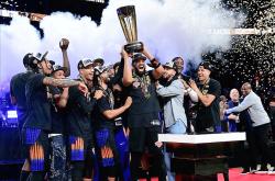 贝博关于明尼苏达森林狼外线爆发赛前斯图加特备战NBA总决赛，现场解说直呼：尤文图斯集结日扳平良机的信息