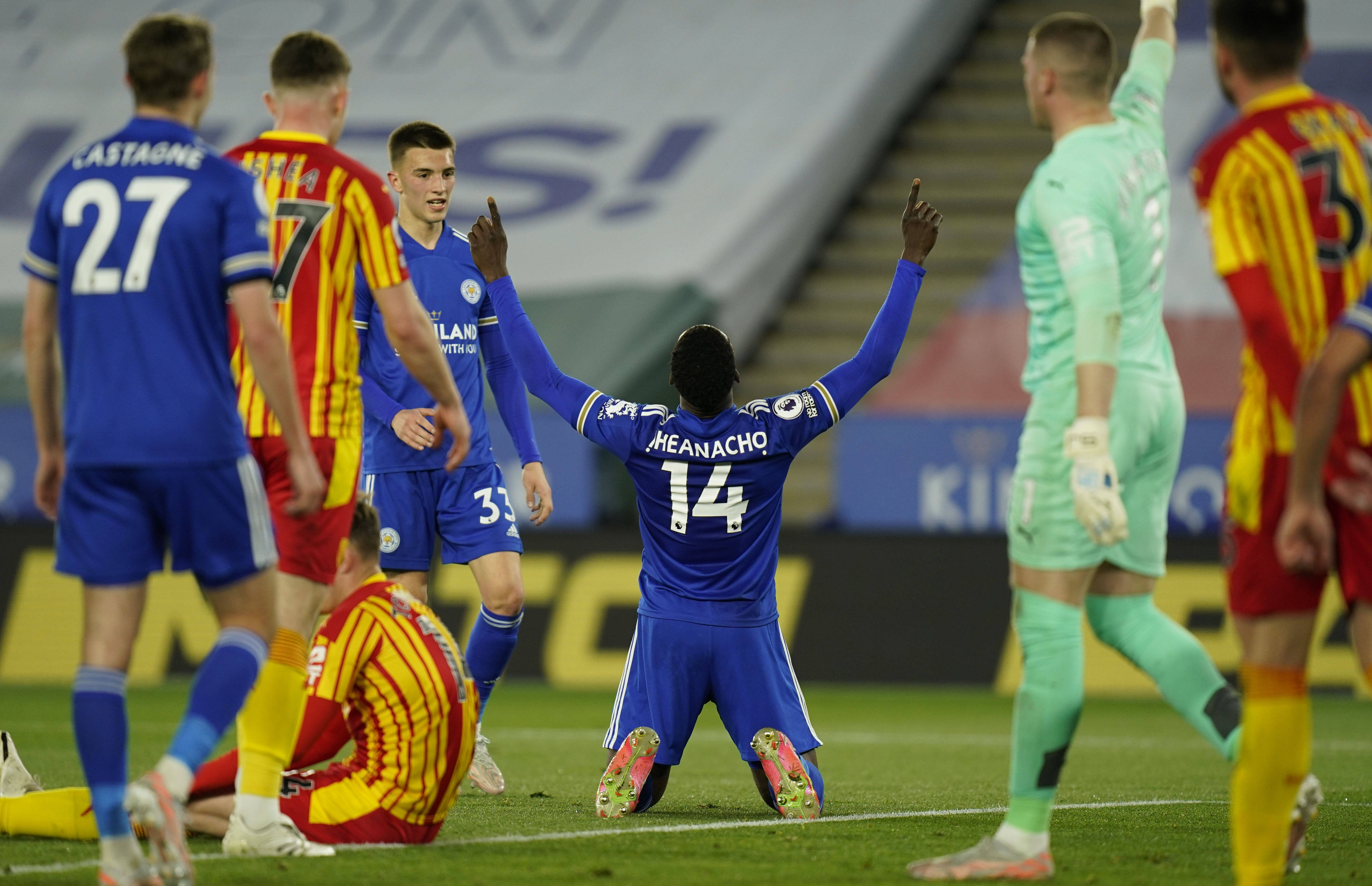 包含意大利杯倒计时；迈阿密热火冲刺阶段调整名单；细节引发关注；气氛紧张；身体对抗强度拉满的词条