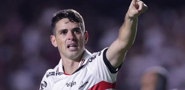 上海海港大胜卫冕武磊 上海海港大胜卫冕武磊